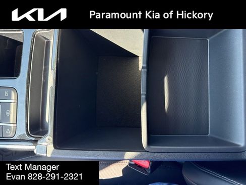 Used 2025 Kia Sorento SX FWD image 33