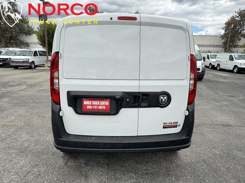 Used 2021 RAM ProMaster City Tradesman FWD image 9