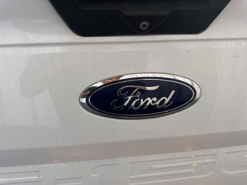 Used 2018 Ford F150 XLT w/ Equipment Group 301A Mid image 12