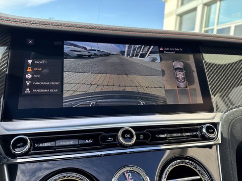 Used 2022 Bentley Continental GT Speed image 24