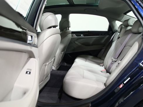 Used 2018 Genesis G80 3.8 w/ Option Group 02 image 28