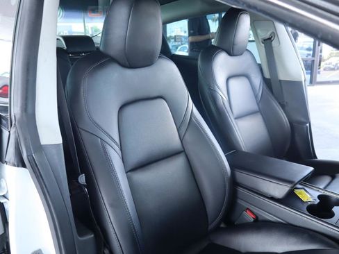 Used 2023 Tesla Model 3 Standard Range RWD image 36