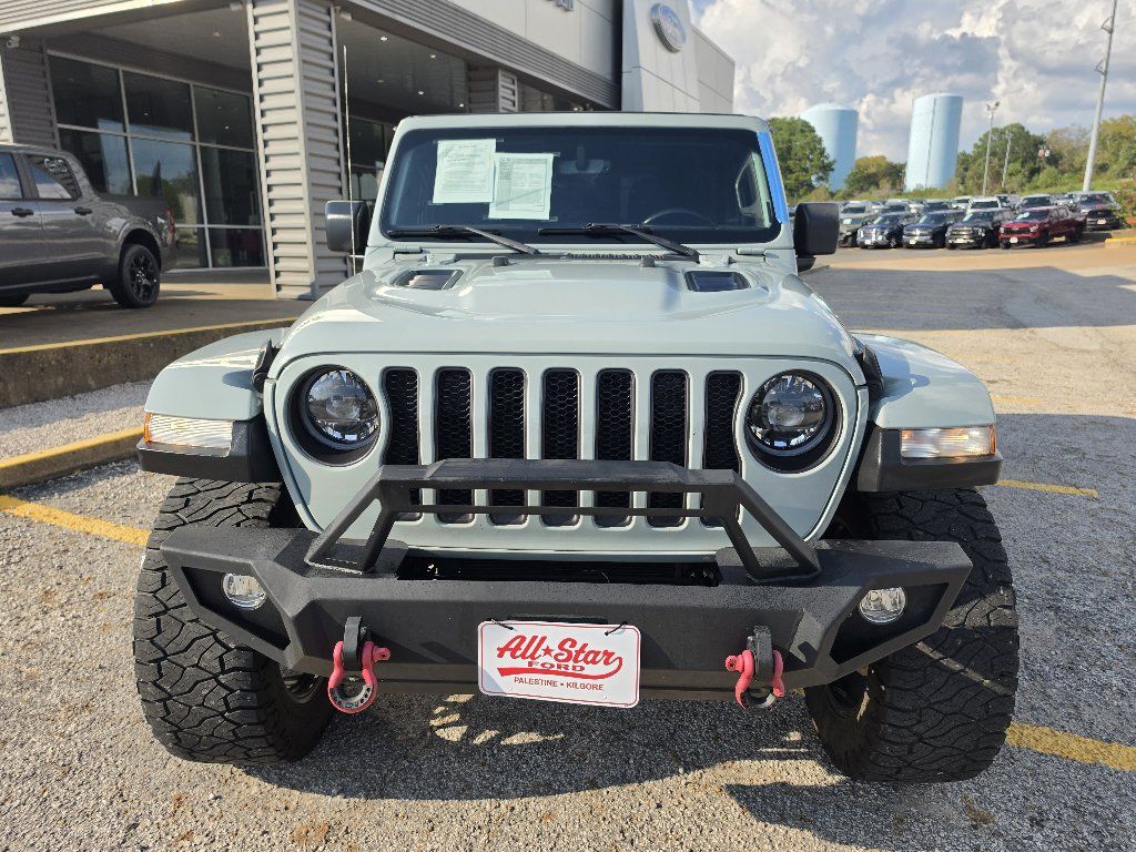 Used 2023 Jeep Wrangler Unlimited Rubicon w/ Cold Weather Group AWD/4WD image 2