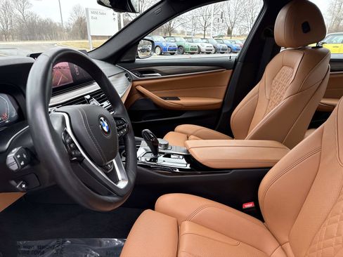 Used 2023 BMW 530i xDrive w/ Premium Package AWD/4WD image 22