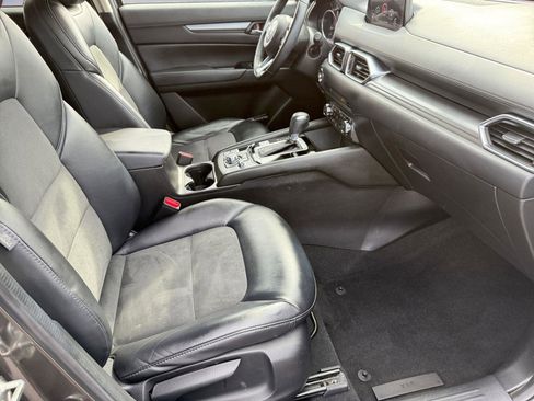 Used 2018 MAZDA CX-5 Touring image 13