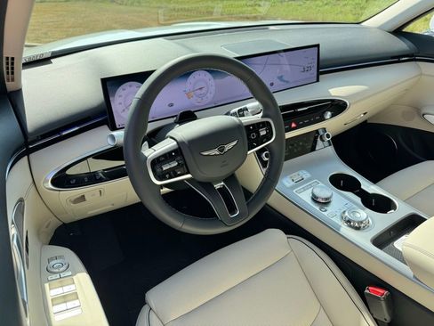 New 2026 Genesis GV70 2.5T Advanced image 2