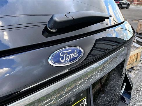 Used 2022 Ford Explorer Platinum w/ Equipment Group 601A image 32