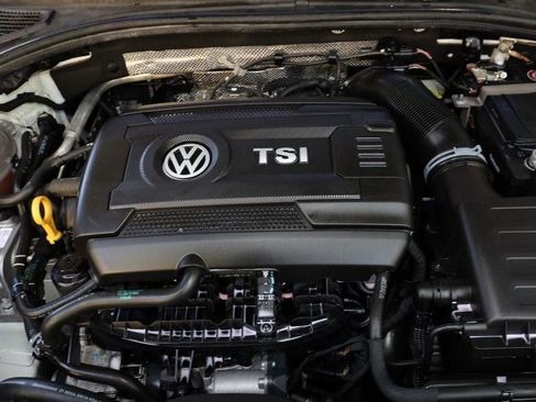 Used 2023 Volkswagen Jetta GLI Autobahn w/ GLI Black Package image 33