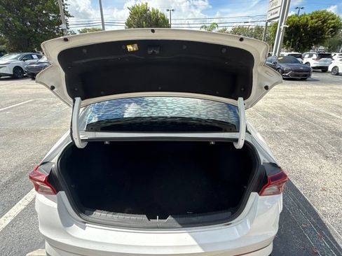 Used 2021 Kia K5 GT-Line AWD/4WD image 16