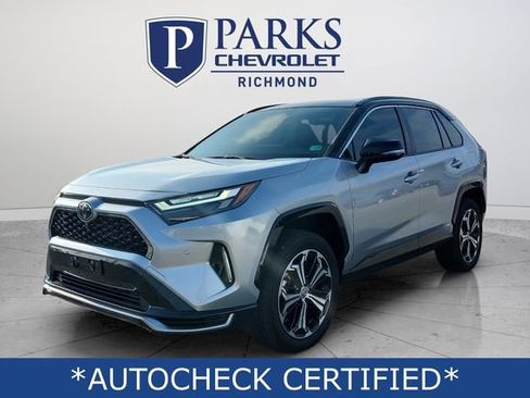 Used 2025 Toyota RAV4 XSE image 3