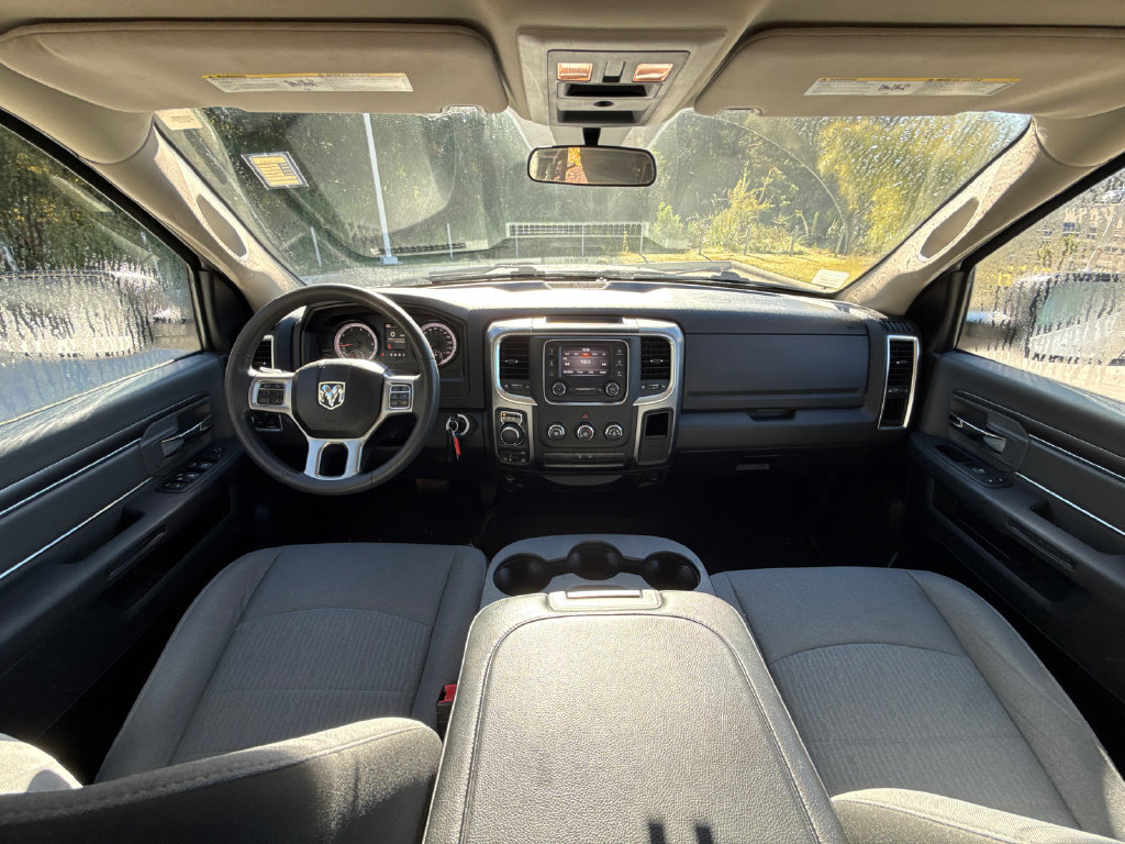 Used 2021 RAM 1500 Classic SLT AWD/4WD image 16