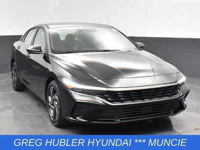 Used 2025 Hyundai Elantra SEL