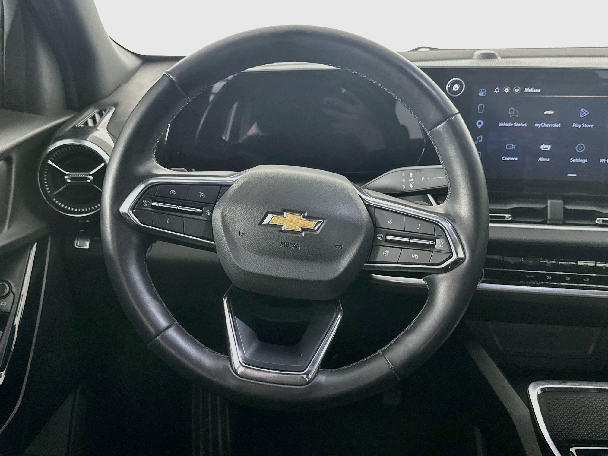 Used 2025 Chevrolet Equinox LT AWD/4WD image 18