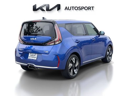 Certified 2024 Kia Soul GT-Line w/ GT-Line Technology Package FWD image 8