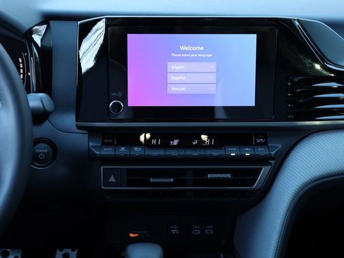 Used 2026 Toyota Camry SE image 31