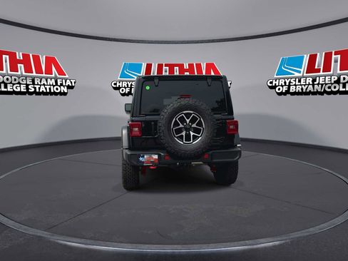 New 2026 Jeep Wrangler Unlimited Rubicon AWD/4WD image 7