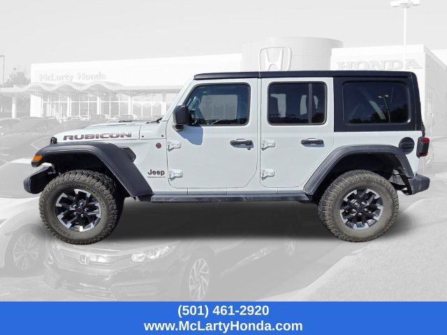 Used 2025 Jeep Wrangler Unlimited Rubicon AWD/4WD image 2