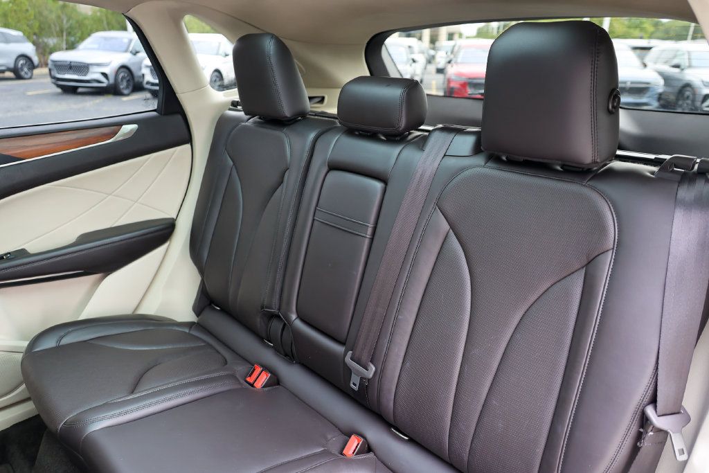 Used 2015 Lincoln MKC AWD w/ Equipment Group 102A Reserve image 31