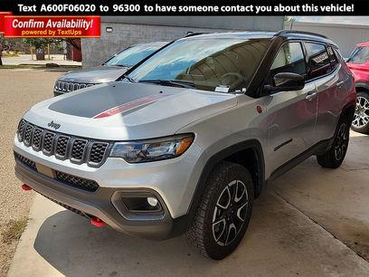 Used 2025 Jeep Compass Trailhawk