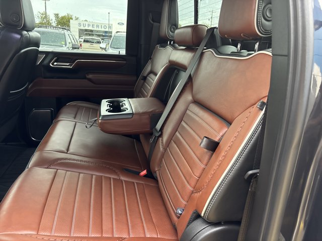 Used 2024 GMC Sierra 3500 Denali Ultimate AWD/4WD image 19