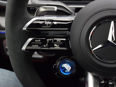 New 2026 Mercedes-Benz GLE 53 AMG 4MATIC Coupe image 24