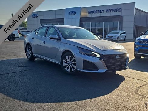 Used 2023 Nissan Altima 2.5 S FWD image 1