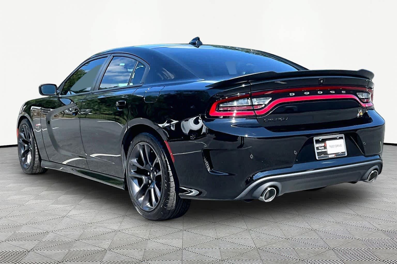 Used 2023 Dodge Charger Scat Pack w/ Plus Group RWD image 23