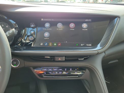 Used 2022 Buick Envision Preferred image 22