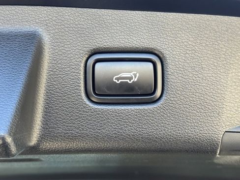 Certified 2022 Kia Telluride EX w/ EX Premium Package image 7