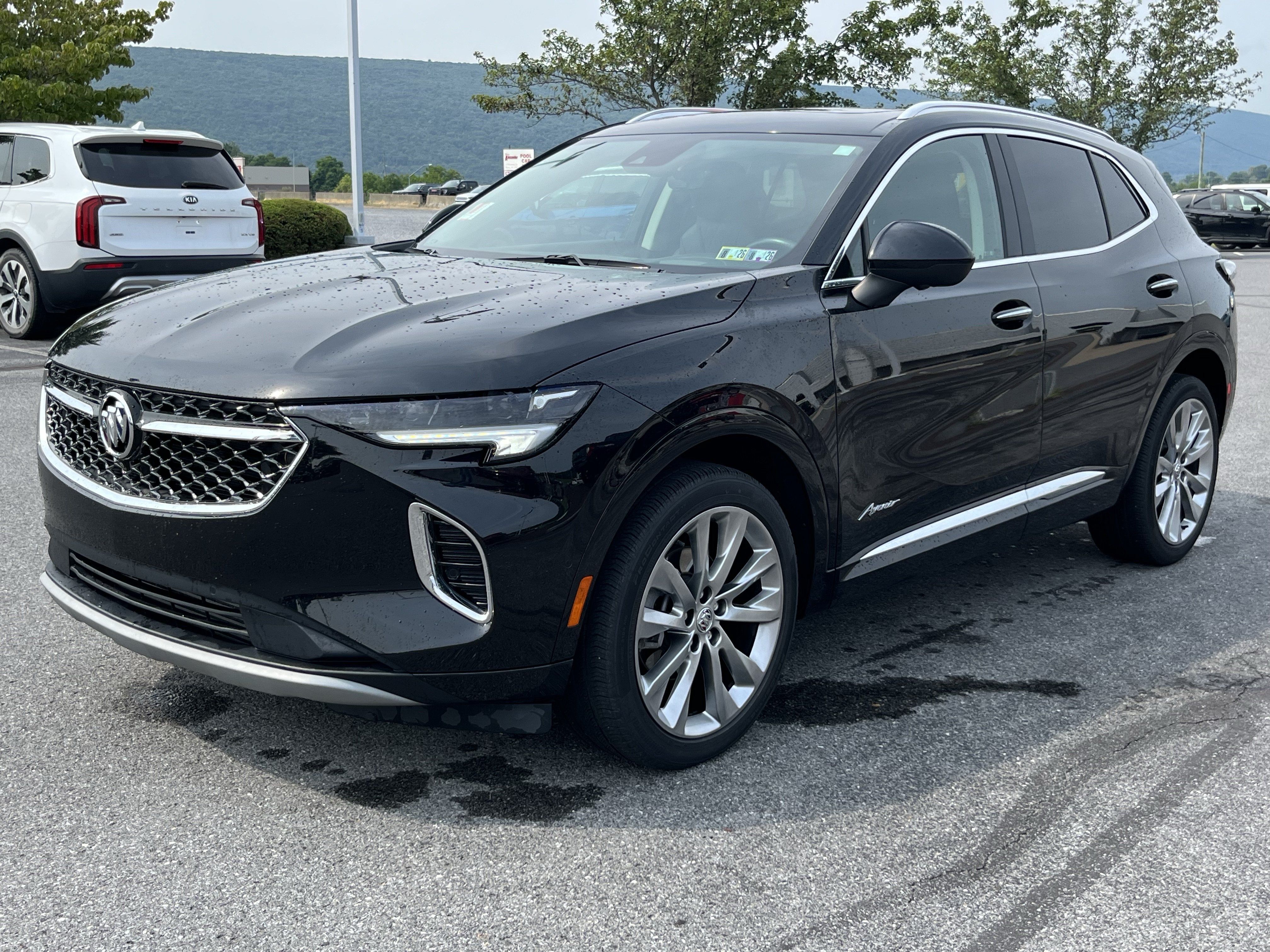 Used 2023 Buick Envision Avenir AWD/4WD image 11