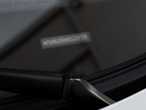 Used 2024 Porsche 911 Carrera 4S w/ Sport Package image 24