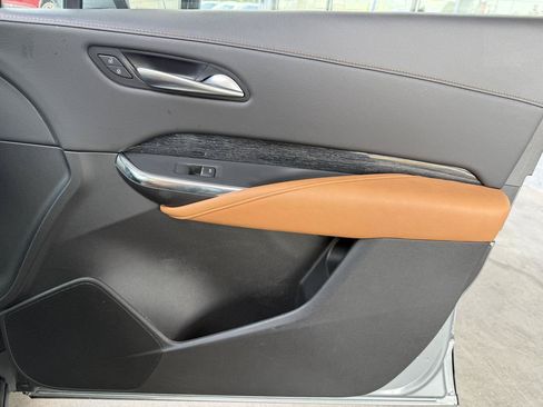 Used 2024 Cadillac XT4 Sport FWD image 35
