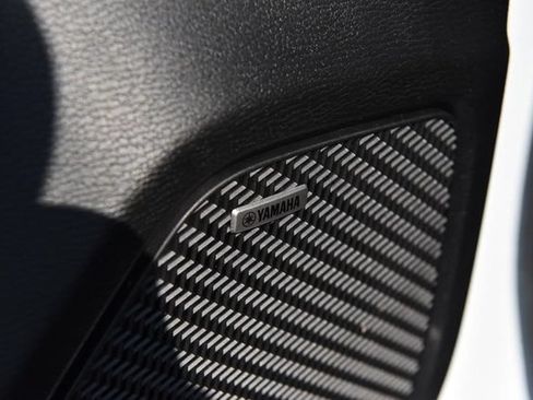 Used 2025 Mitsubishi Outlander SE AWD/4WD image 9