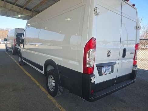 Used 2023 RAM ProMaster 3500 w/ Driver Convenience Group image 8