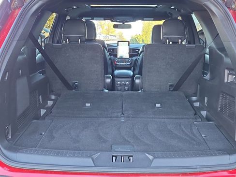 Used 2020 Ford Explorer ST w/ Premium Technology Package image 11