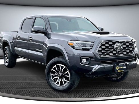 Used 2023 Toyota Tacoma TRD Sport image 1