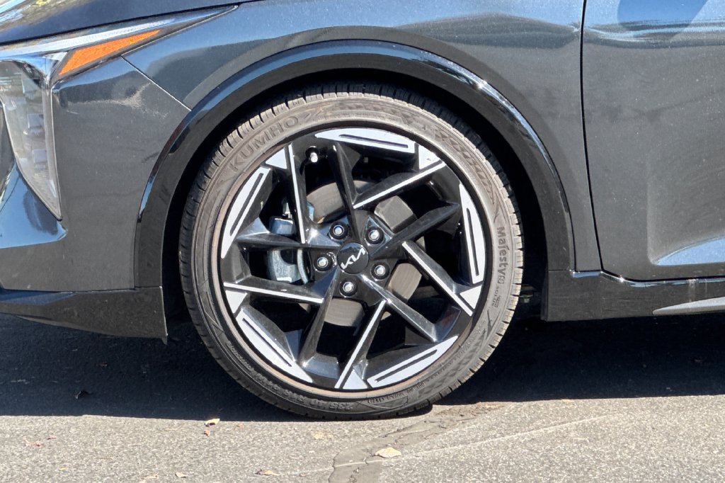 Certified 2026 Kia K4 GT-Line FWD image 29