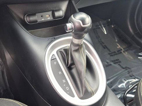 Used 2016 Kia Soul + w/ Designer's Package FWD image 13