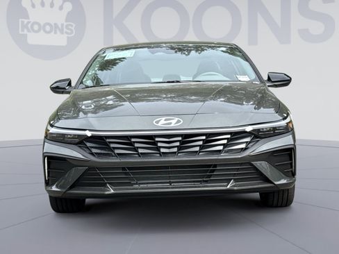 New 2026 Hyundai Elantra Sport FWD image 11