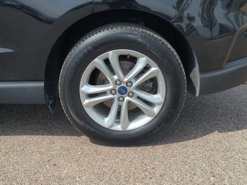 Used 2019 Ford Edge SEL w/ Equipment Group 201A AWD/4WD image 13