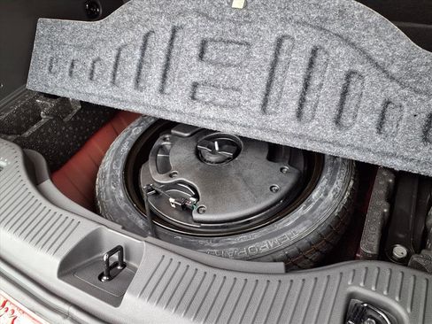 Used 2022 Buick Encore Preferred w/ Safety Package image 27