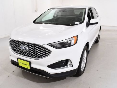 Used 2023 Ford Edge SEL w/ Convenience Package AWD/4WD image 2