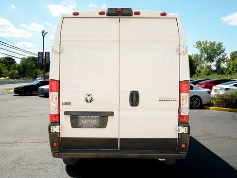 Used 2025 RAM ProMaster 2500 w/ Convenience Group FWD image 6
