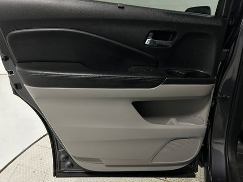 Used 2019 Honda Pilot EX-L image 27