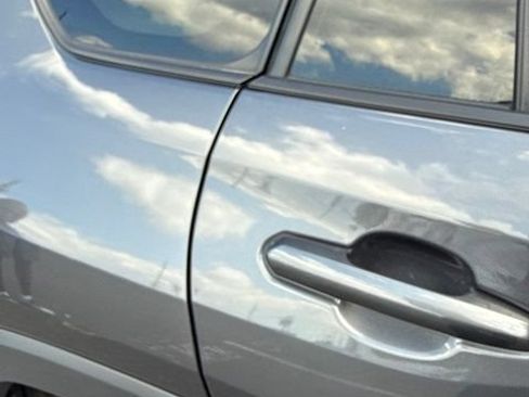 Used 2024 Toyota RAV4 XLE FWD image 36