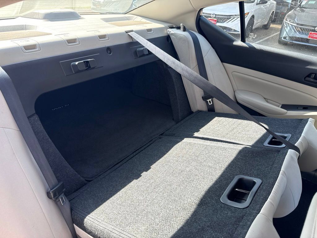 Certified 2025 Nissan Altima 2.5 SV FWD image 27