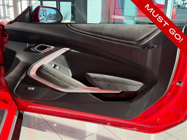 Used 2023 Chevrolet Camaro ZL1 RWD image 11