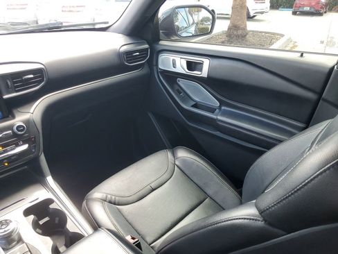 Used 2020 Ford Explorer ST w/ ST Street Pack image 20