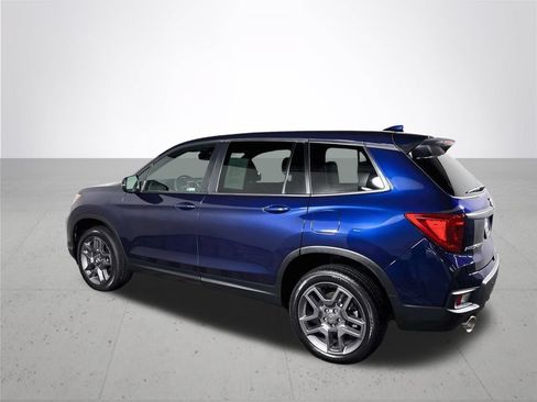 Certified 2023 Honda Passport EX-L image 9