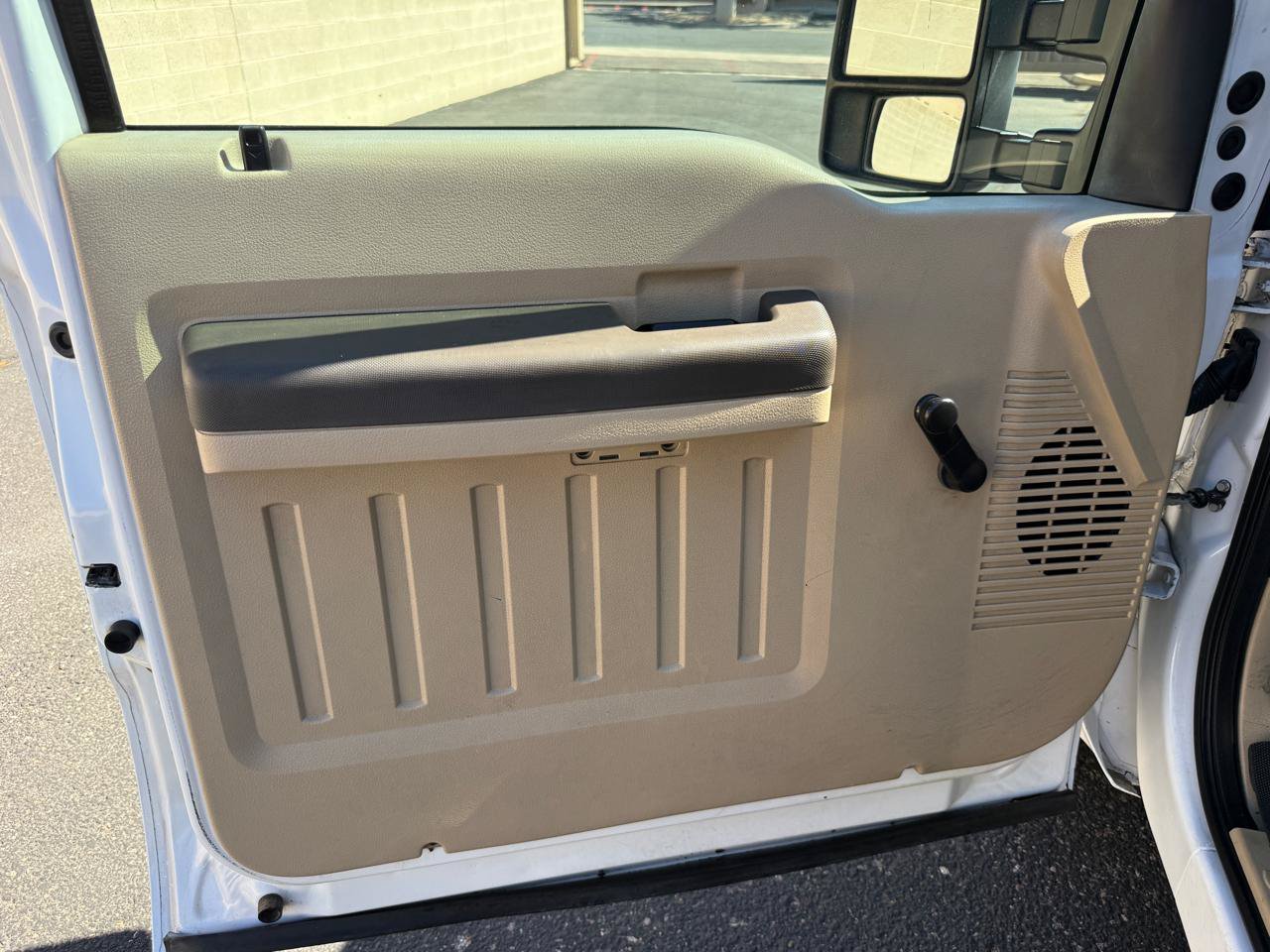 Used 2008 Ford F350 XL RWD image 17